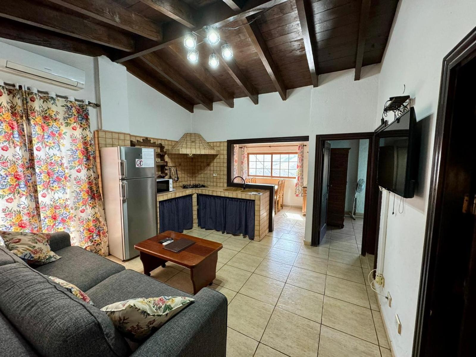 Finca Tomas Y Puri Fataga Room photo